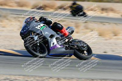 media/Jan-08-2022-SoCal Trackdays (Sat) [[1ec2777125]]/Turn 4 (1145am)/